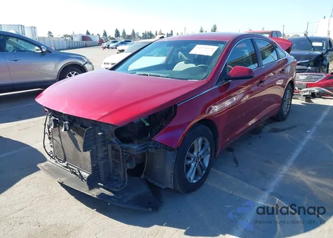 2015 Hyundai Sonata Se z USA, uszkodzony, nr VIN 5NPE24AF0FH173443